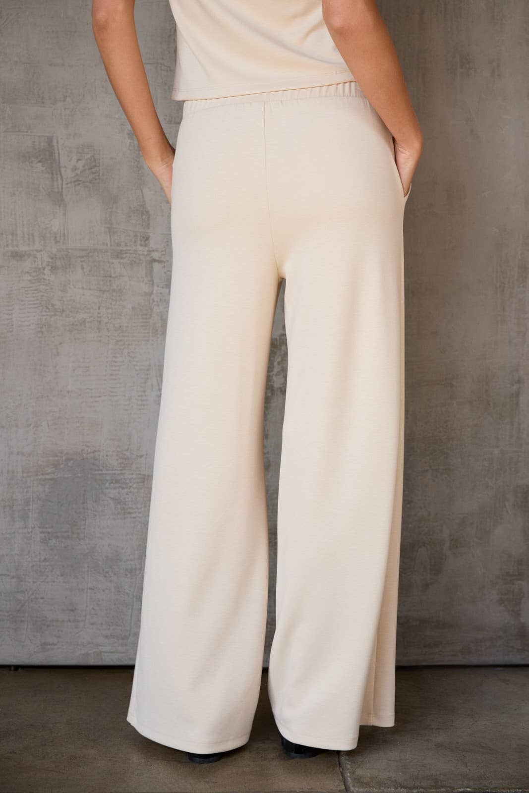 WAISTBAND STRAIGHT LEG PANTS