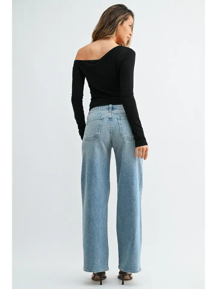 Mid Rise Slim Wide Leg