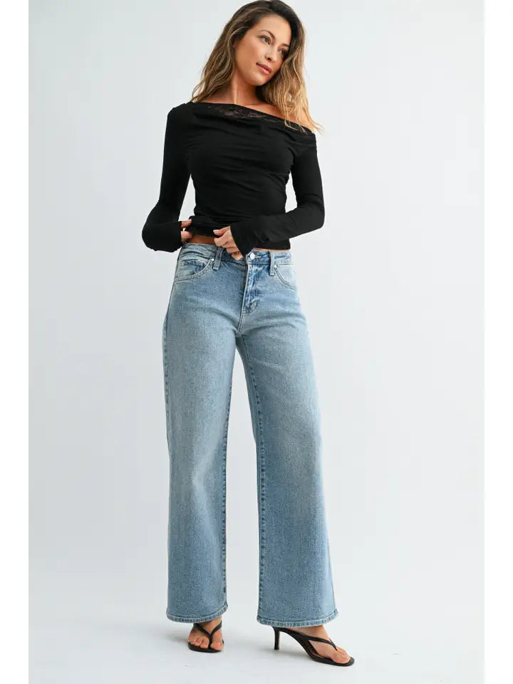 Mid Rise Slim Wide Leg