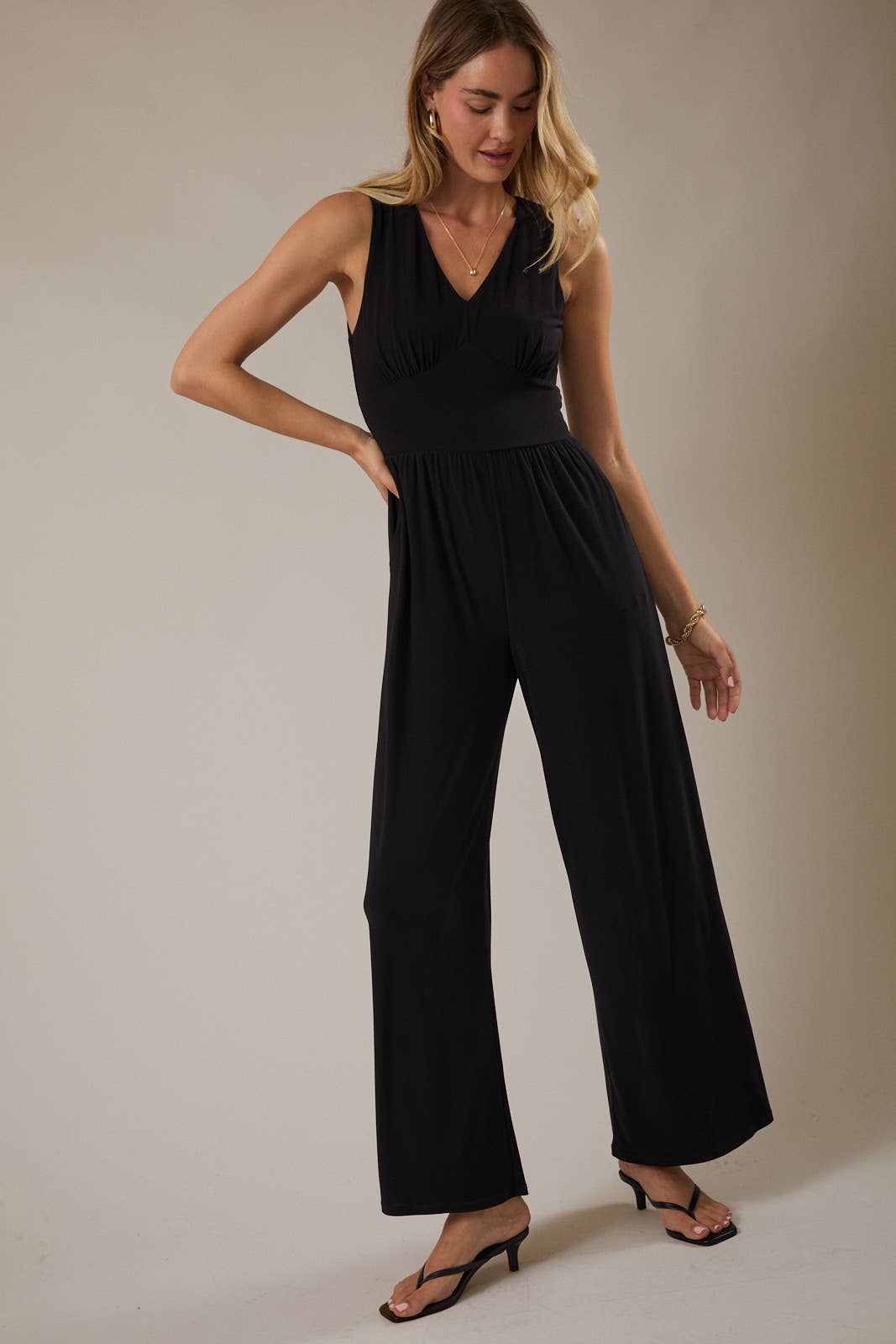 WIDE LEG JUMPSUIT