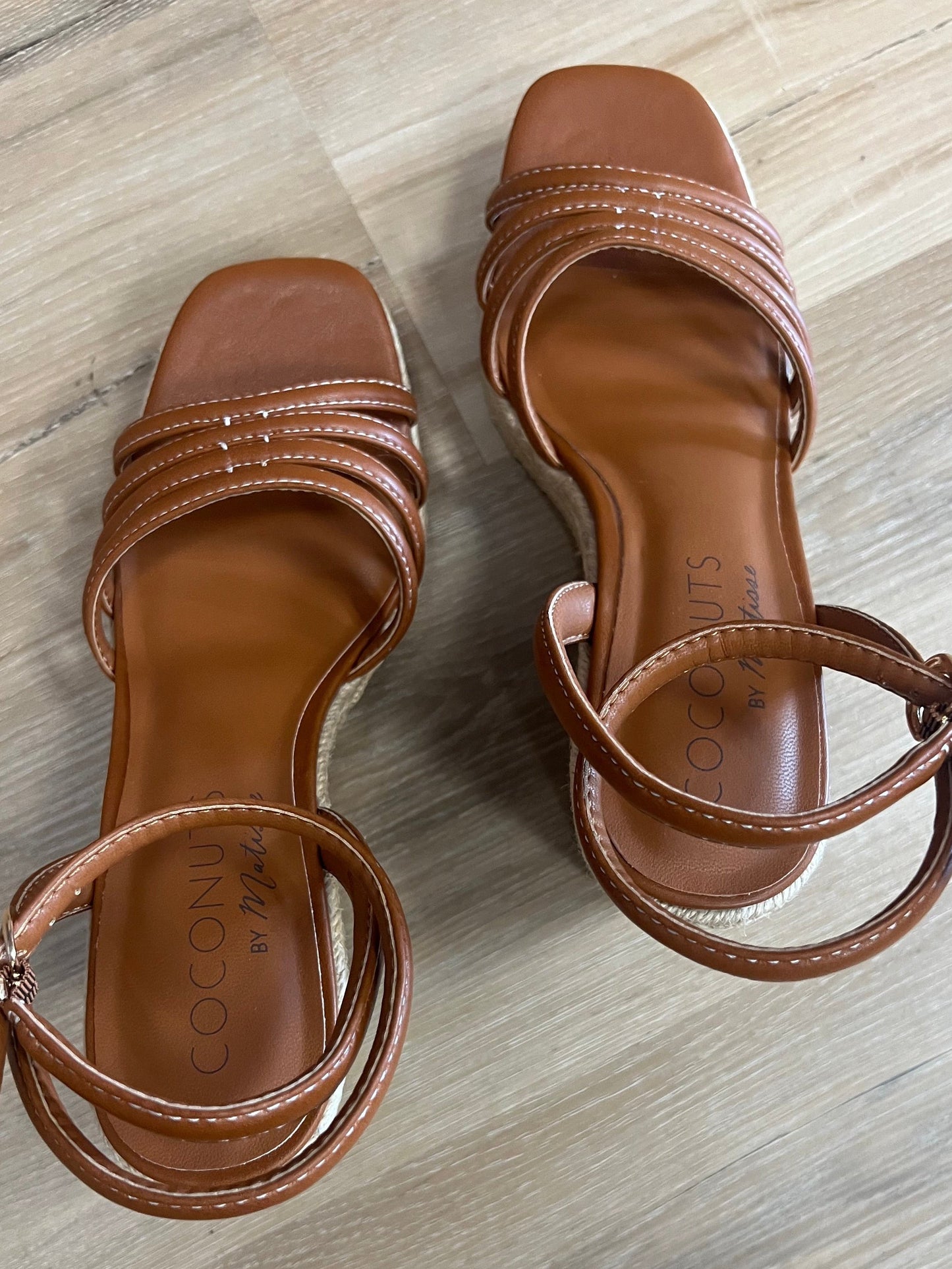 Sunnie Cognac Wedge