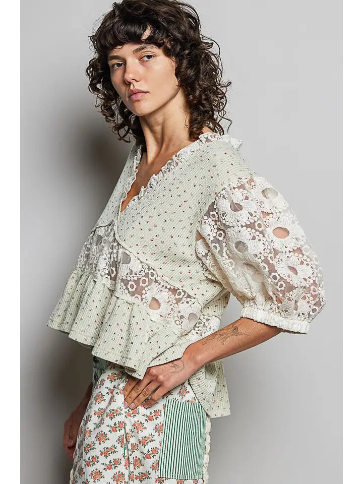 V-Neck Lace Ruffle Rib Floral Half Balloon Sleeves Top