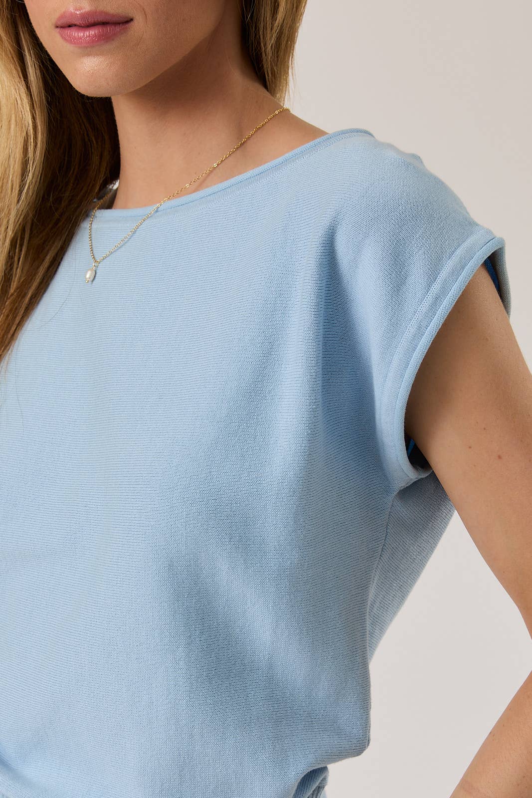 BOAT NECK WIDE SHOULDER KNIT TOP