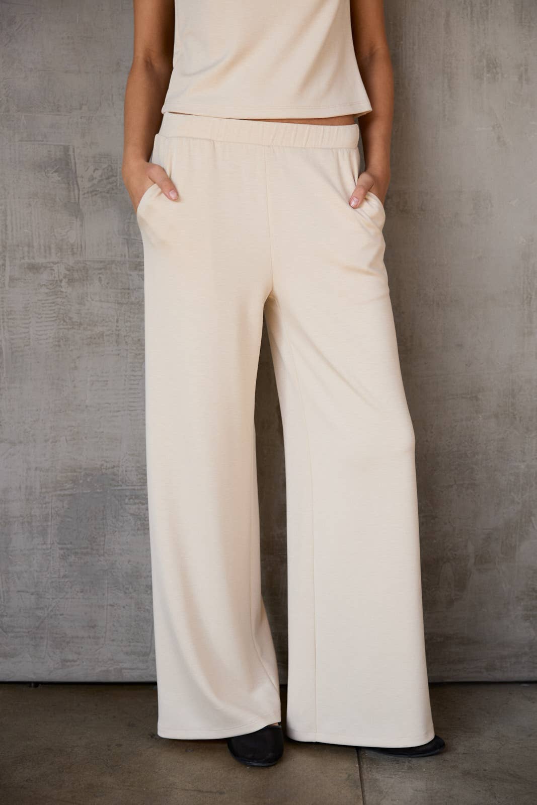 WAISTBAND STRAIGHT LEG PANTS